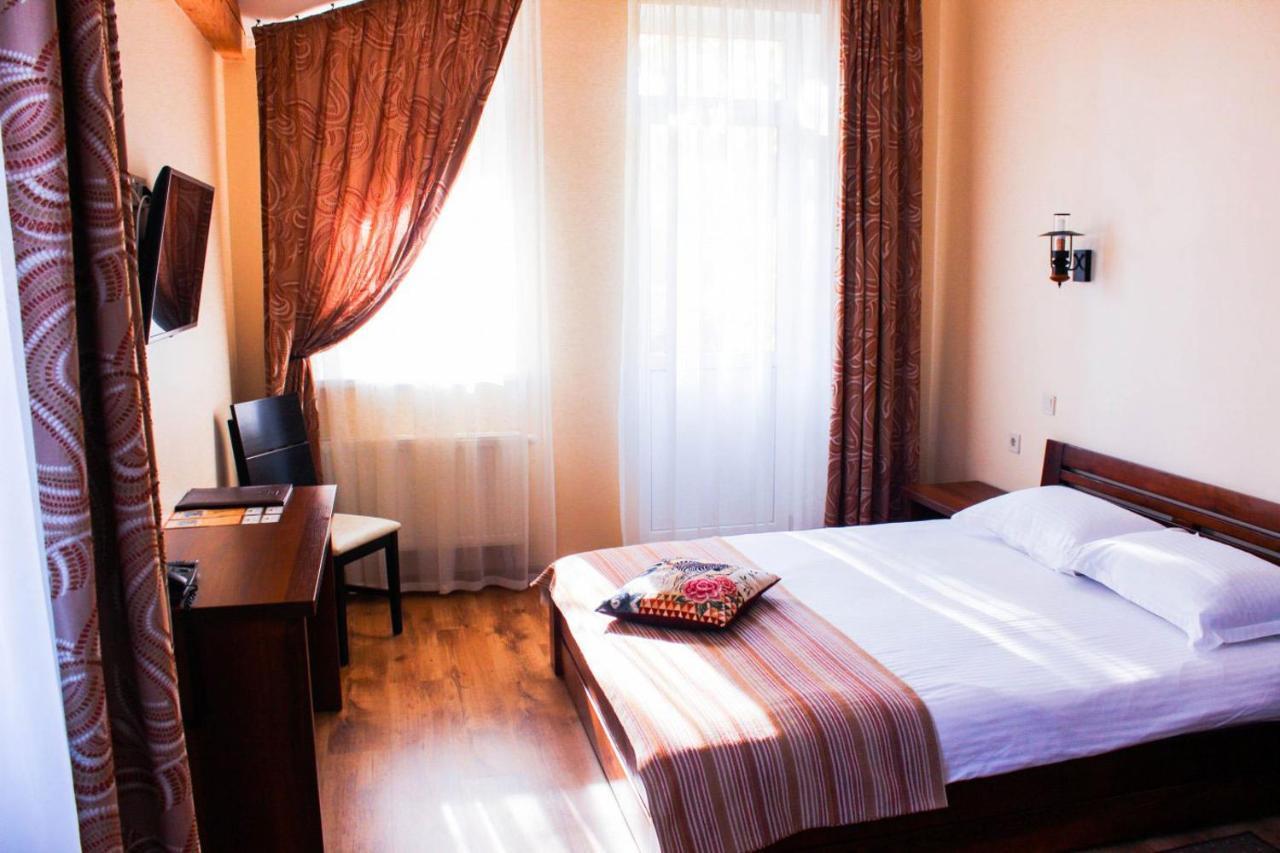 Viktoria Park Hotel بوتشا المظهر الخارجي الصورة