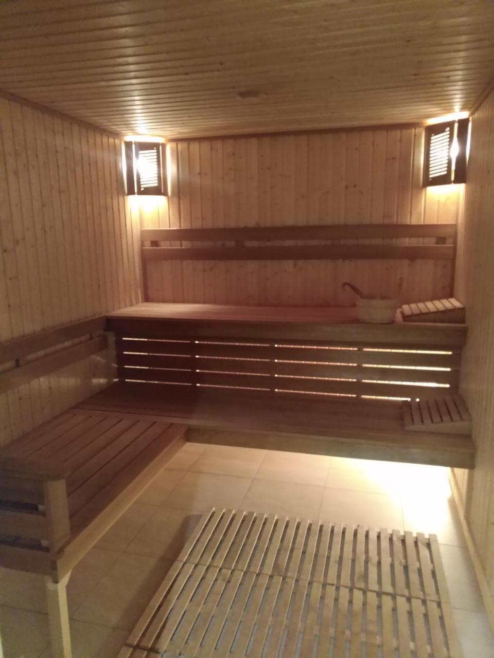 Viktoria Park Hotel بوتشا المظهر الخارجي الصورة