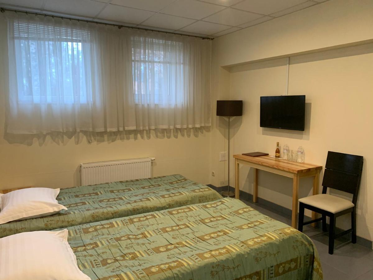 Viktoria Park Hotel بوتشا المظهر الخارجي الصورة